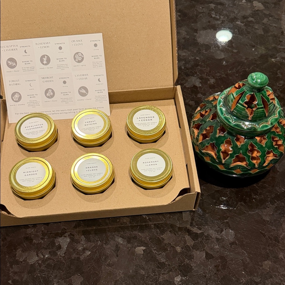 Set of Scented Candles with Green Ceramic Holder